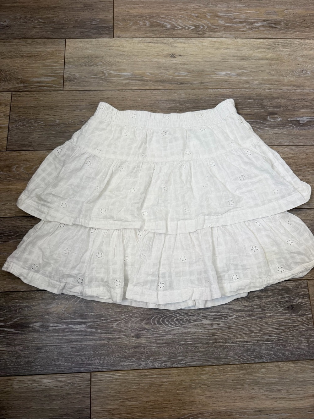 Universal Thread White Tiered Eyelet Mini Skirt